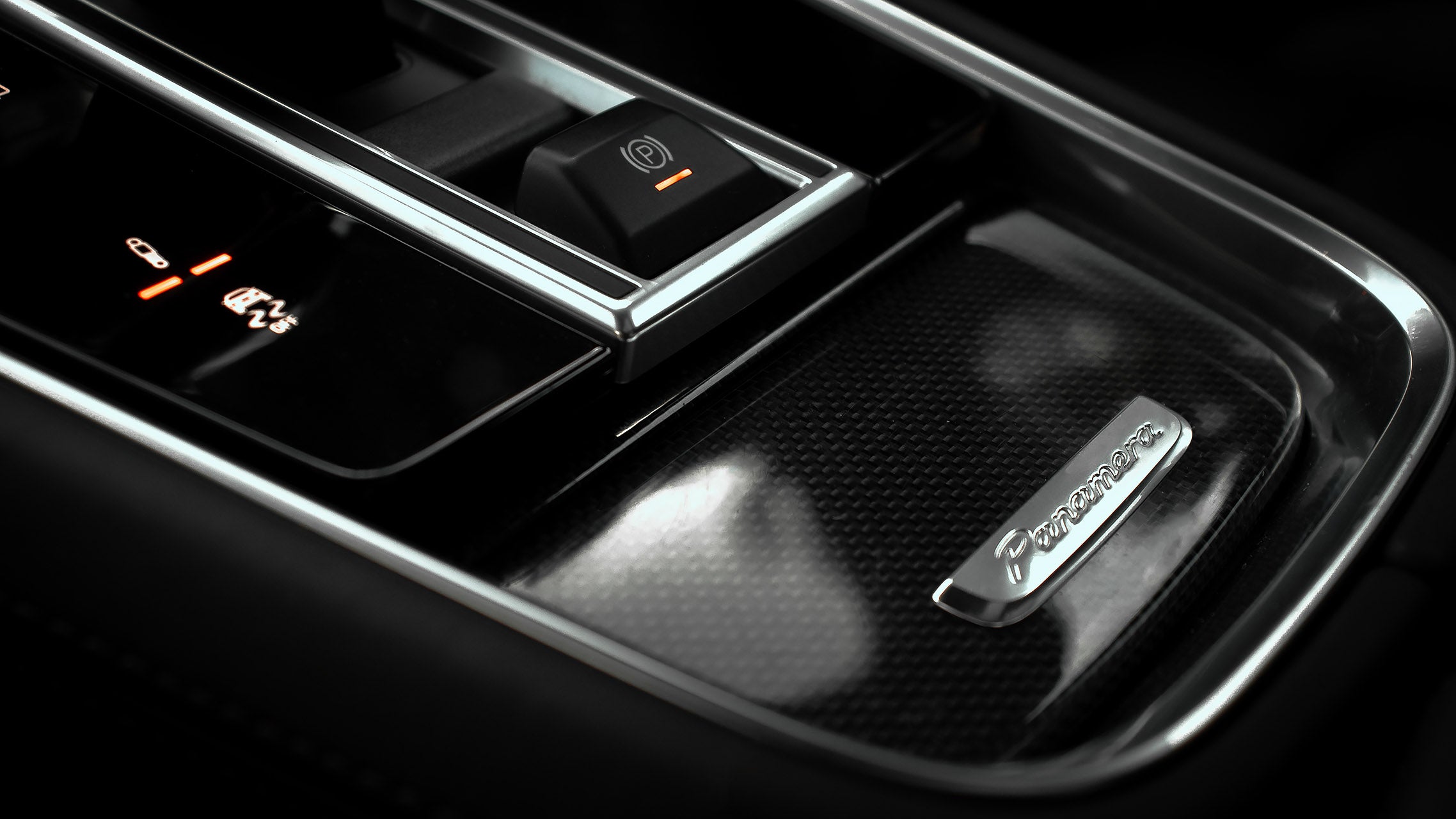 Close-up of a car&