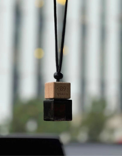 Aromatic 89 hanging glass air freshener with gift box