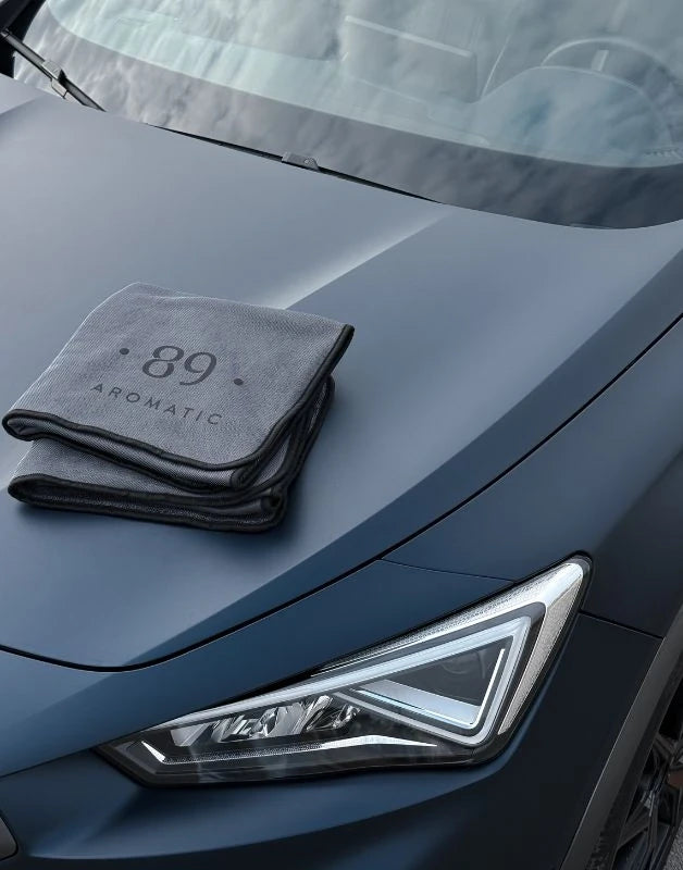 Aromatic 89 microfibre car drying towel folded