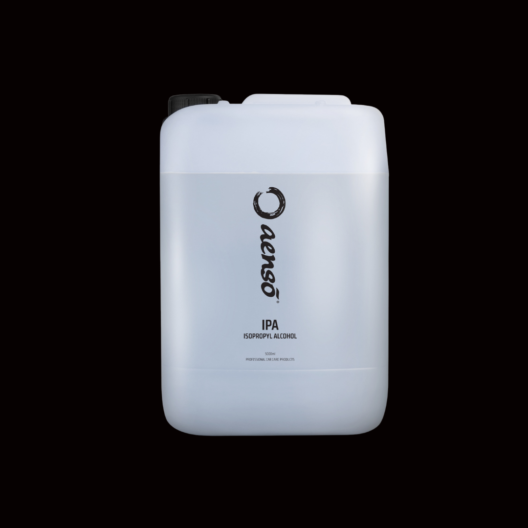 Streak-free IPA panel preparation spray safe for automotive paintwork