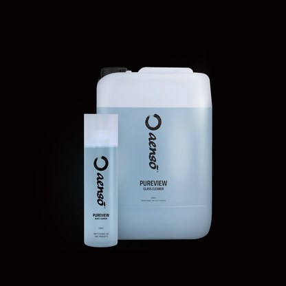 Easy-to-use spray glass cleaner for fast, streak-free results
